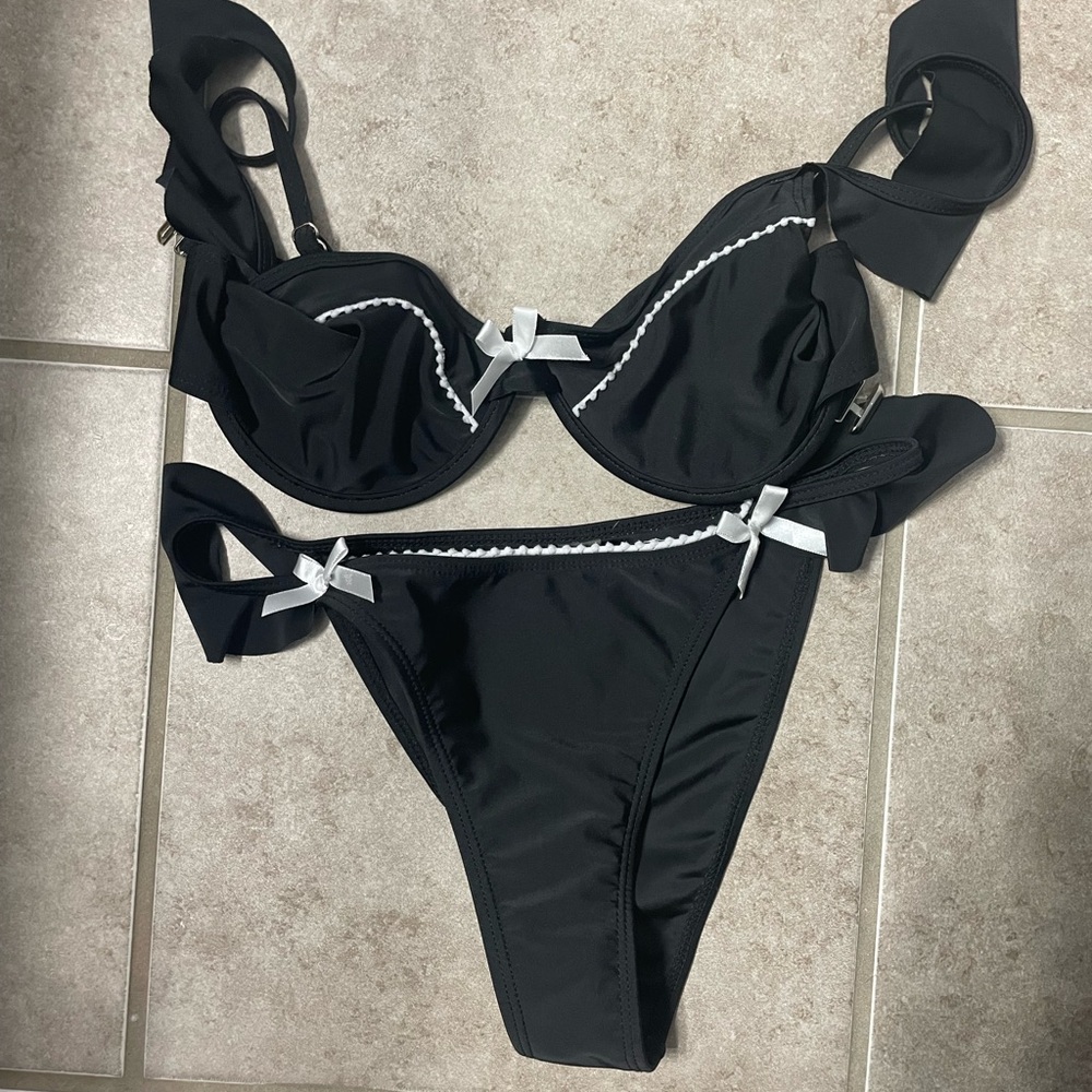 Bikini!